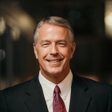 A headshot of Scott MacLellan