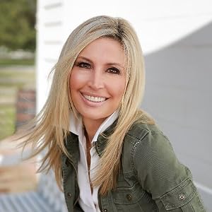 A headshot of Tara McClary Reeves