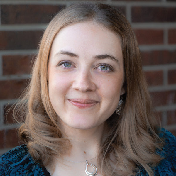 A headshot of Lara Richie